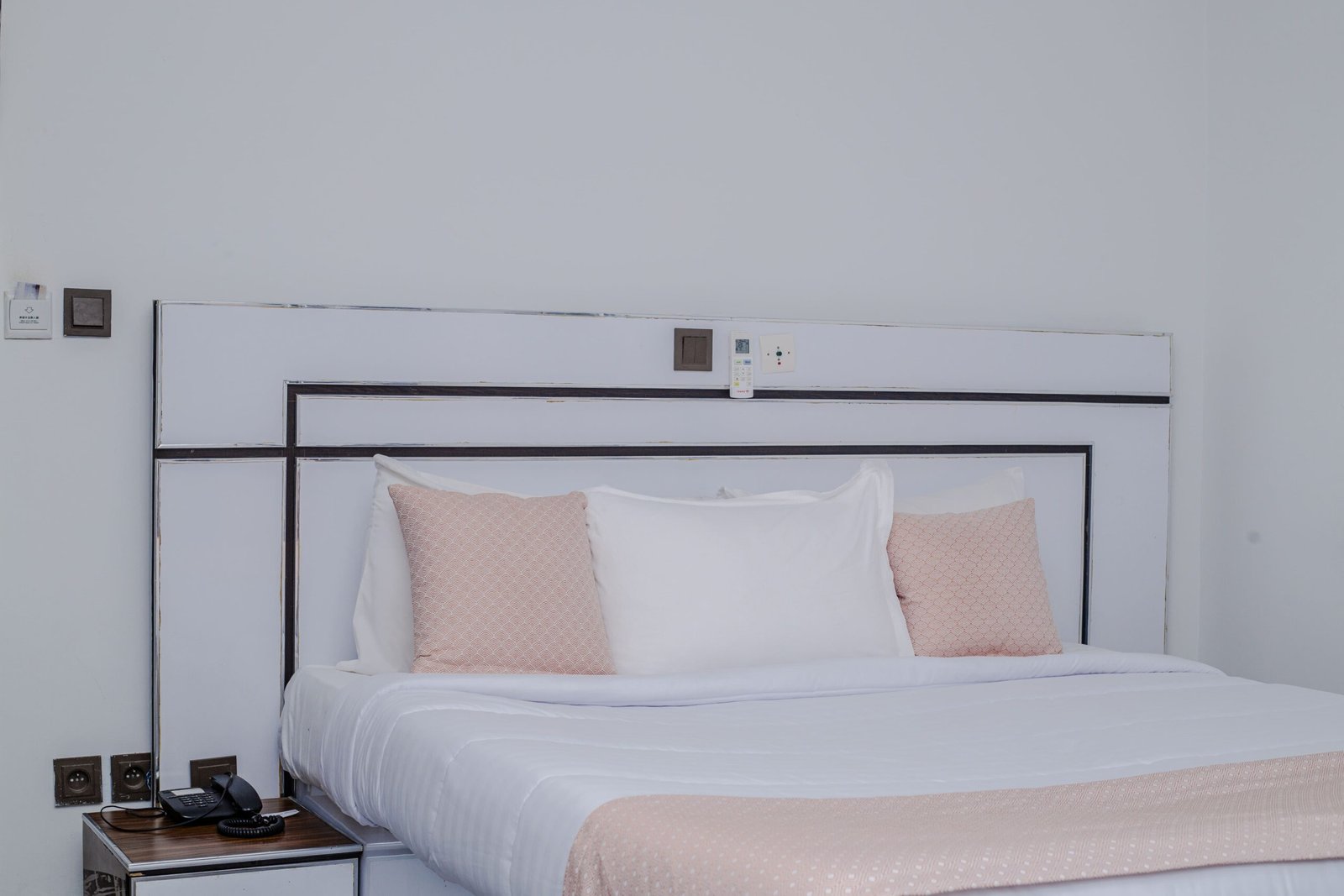 Chambre Standard Hôtel Maurissonn Yamoussoukro